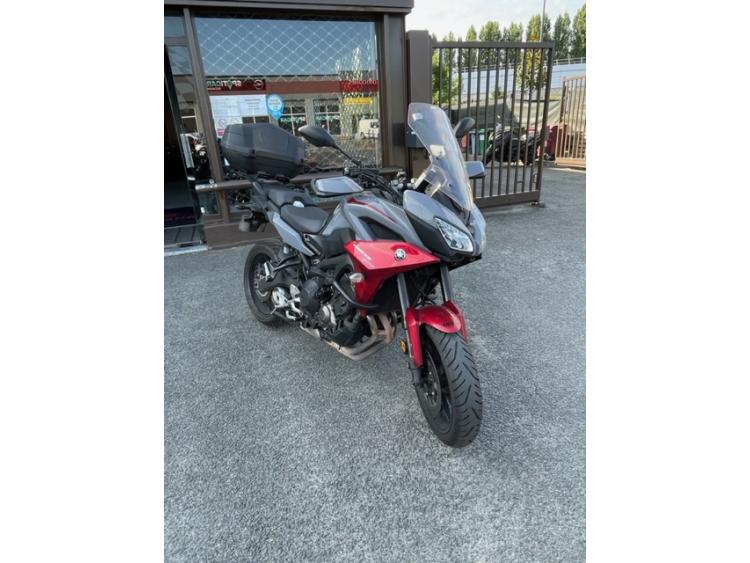 YAMAHA TRACER 900