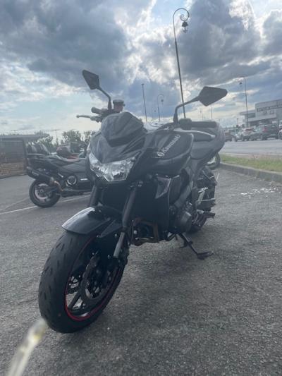 KAWASAKI Z 750