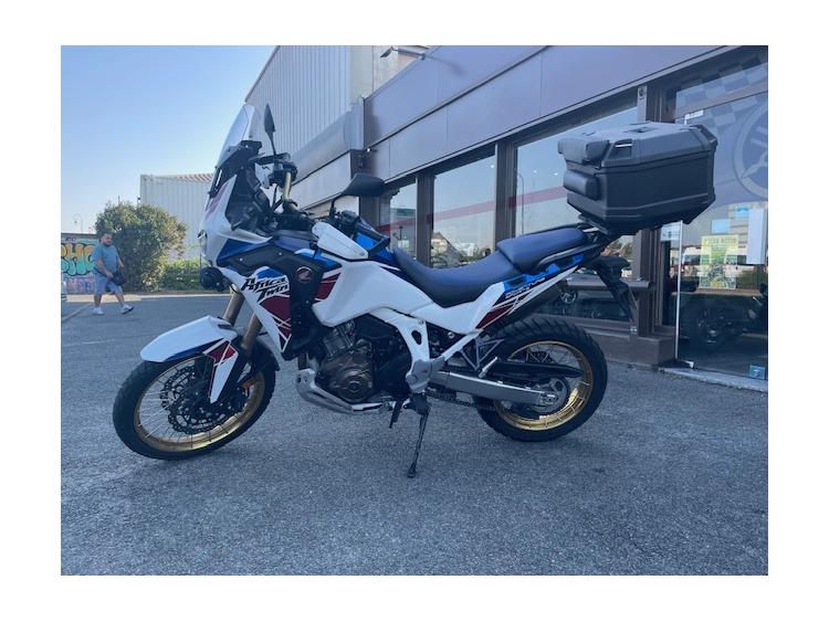 HONDA AFRICA TWIN CRF1000D DCT